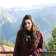 Fotografa professionista offre lezioni di fotografia base, dalla storia alla tecnica, dai grandi autori all'ispirazione per le tue nuove fotografie!